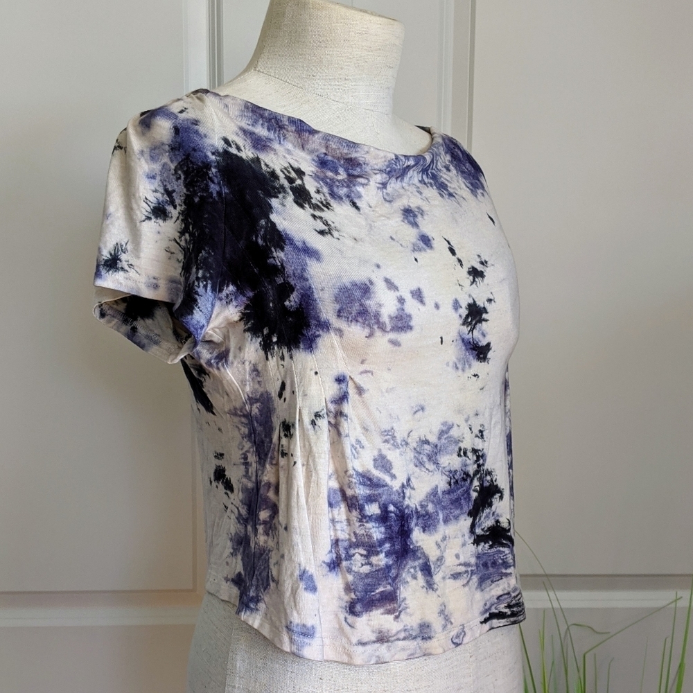 RAGA Tie Dye Top Cropped Bateau Cowl Cap Sleeve Stretch Knit White Blue M NWT - Picture 3 of 8